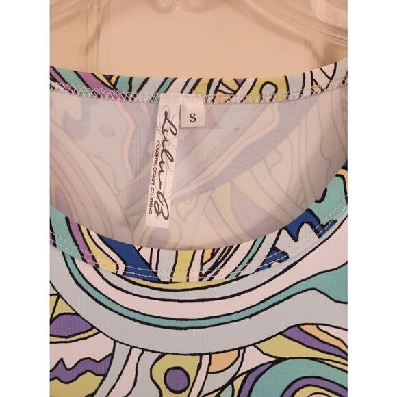 Lulu B geometric colorful print 3/4 sleeve size small - Picture 3 of 8
